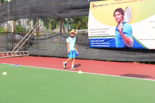 HLV của trung tâm Hoctennis.net xếp mục tiêu cho trò chơi đầu tiên